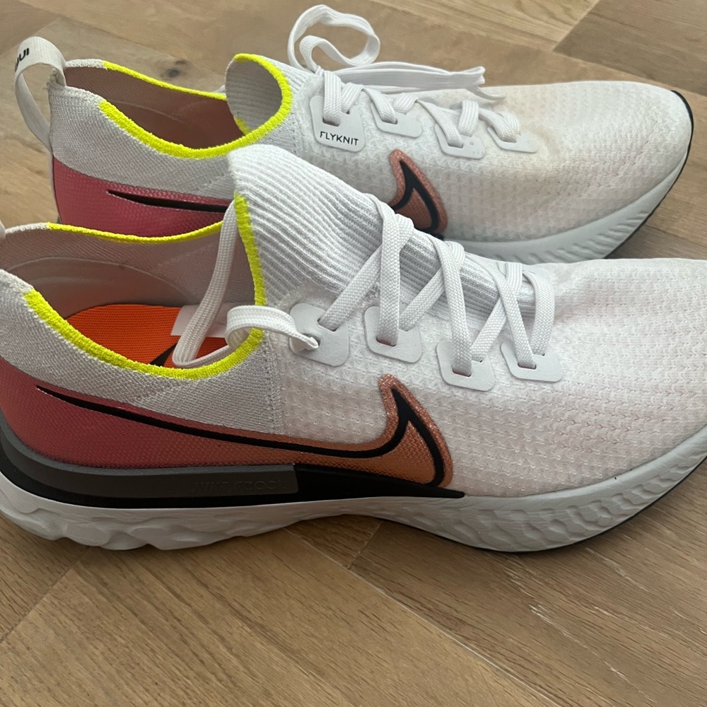 Nike Infinity React